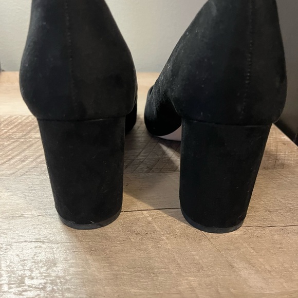 Black suede pumps 8.5 - Picture 2 of 4